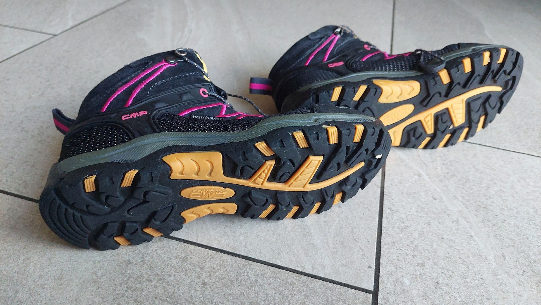 CMP Schuhe für Jungen: CMP Wanderschuhe Gr. 34, wasserdicht! – Gebraucht aus Frauenfeld von Dragonheart 4