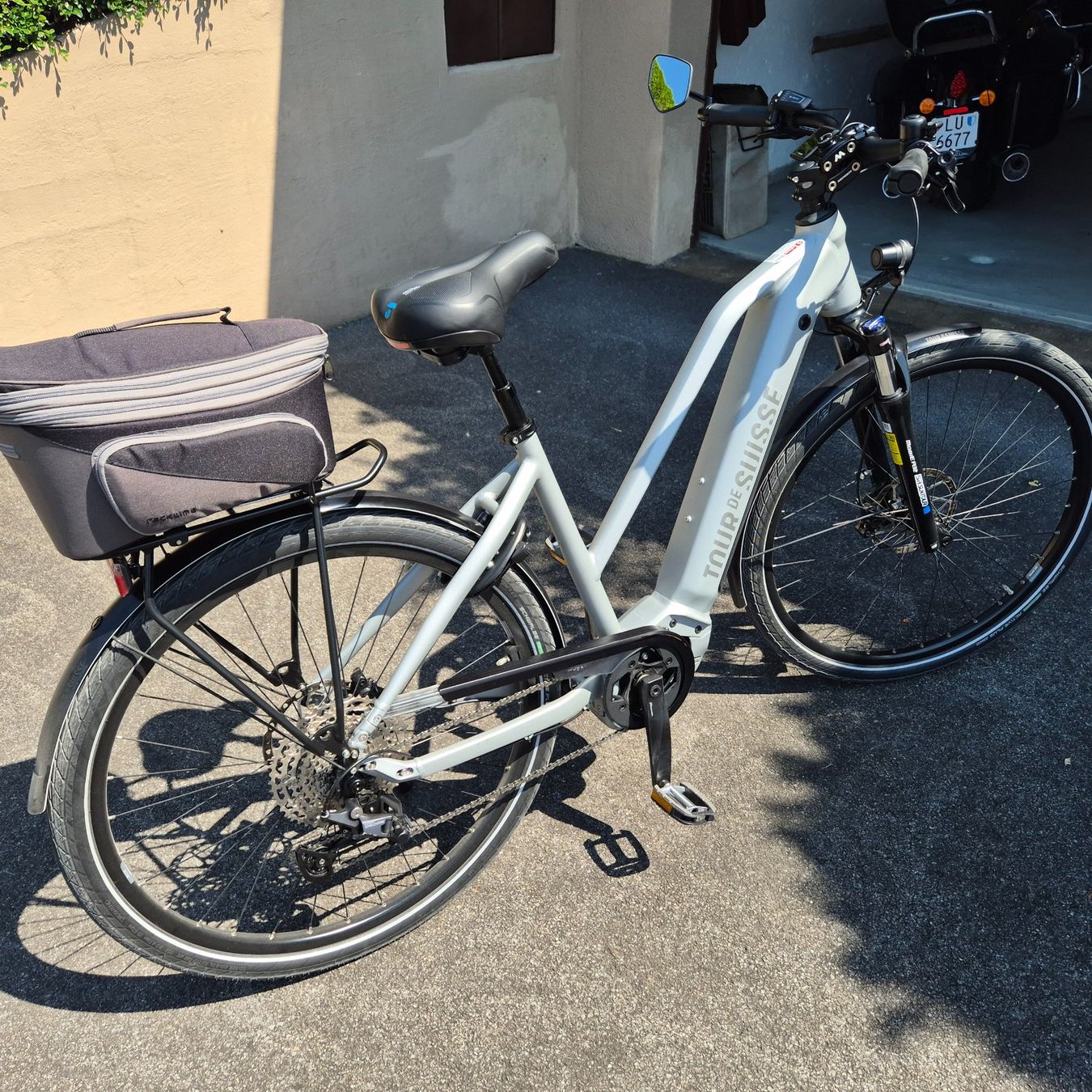 Tour de Suisse Vélos: Elektro Bike – D'occasion à Weggis par Wmaerchi