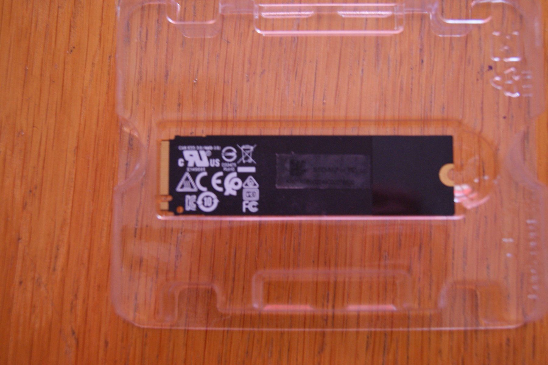 Samsung Harddisks: Samsung M2 SSD 1TB – Gebraucht aus Au ZH von Kopf 1