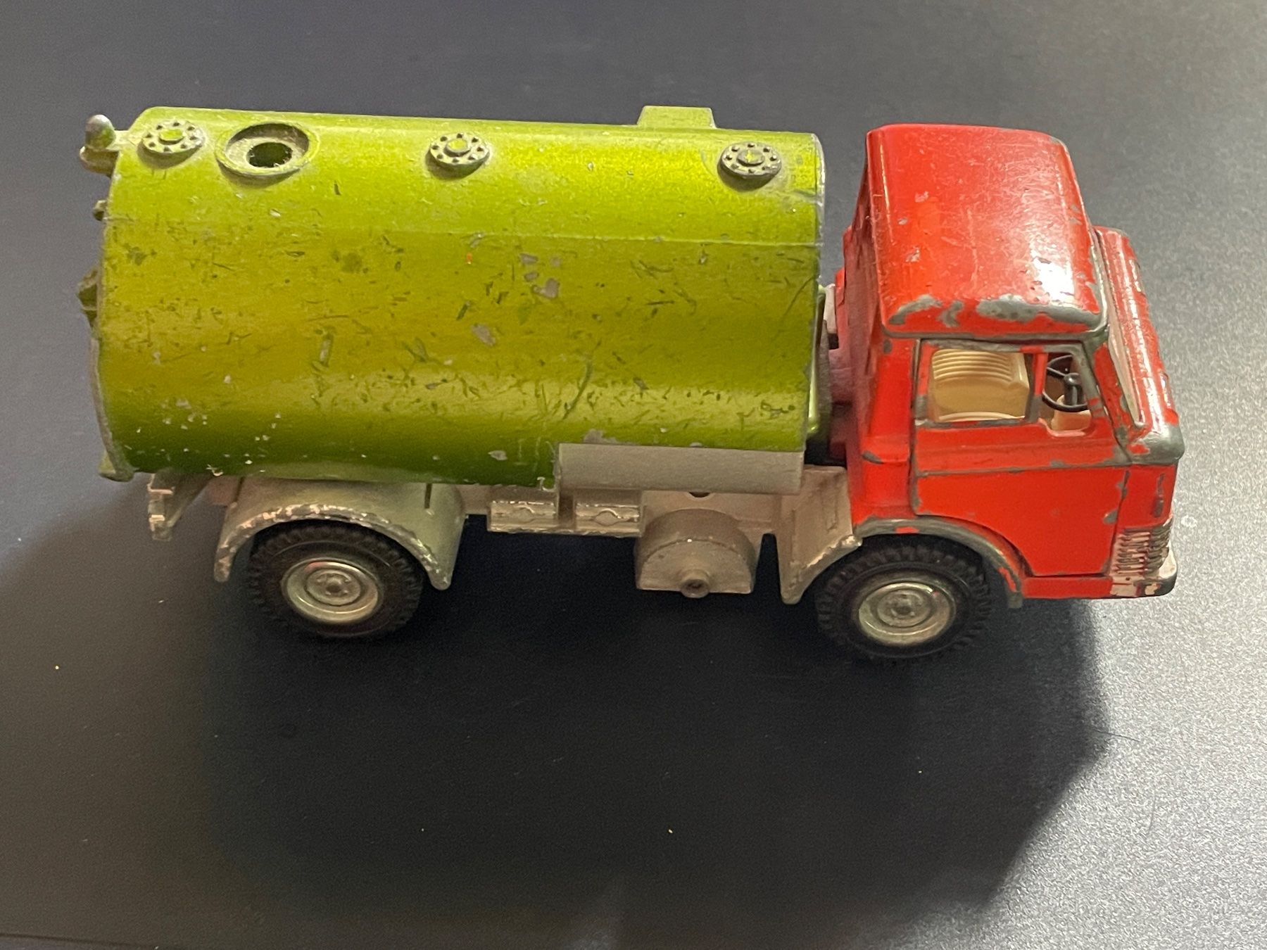 Dinky Toys Modellautos: Dinky Toys Johnston Road Sweeper – Gebraucht aus Volketswil von rubin74 2