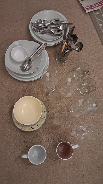 Geschirrsets: Utensils  – Gebraucht aus Zürich von shr_6v9h