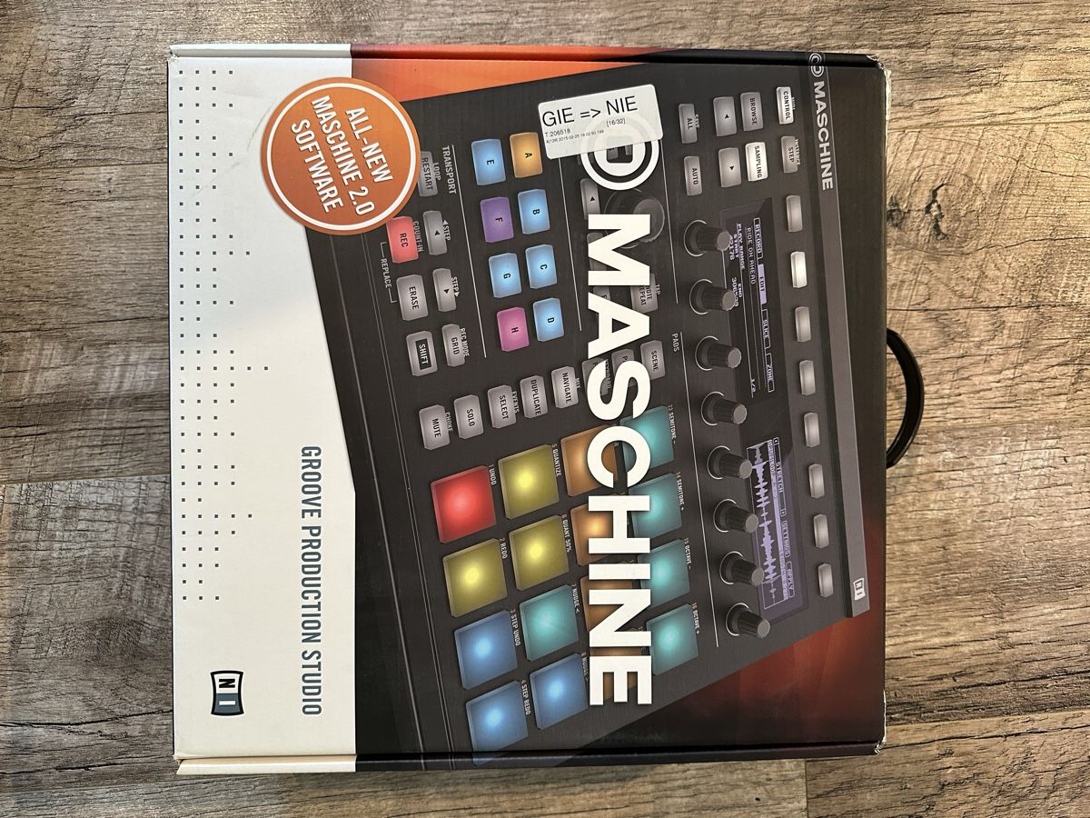 Native Instruments Mischpulte: Maschine Studio Native Instruments – Gebraucht aus Cudrefin von lisa.hmn 1