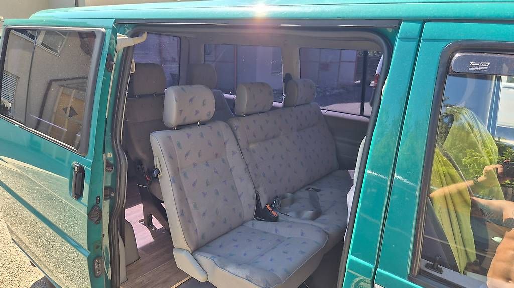 Automobili: VW T4 Caravelle 2.5 - 7-Plätzer – Usato da Zürich venduto da Jimmy_Blue 4