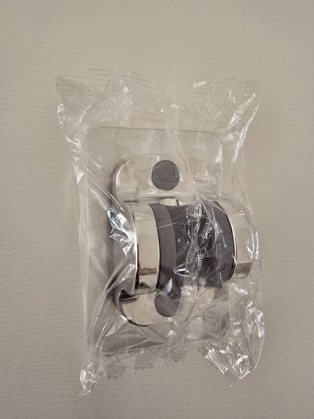 Duschbrausen: Shower head holder (New)  – Neu und originalverpackt aus Zürich von fin_2vqm 2
