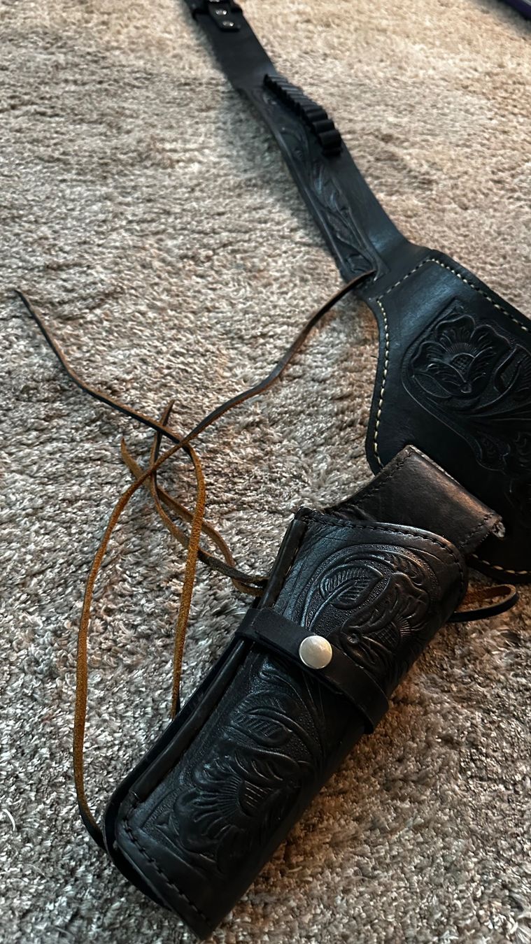 Tiro a segno: Western Gürtel mit Holster – Usato da Reidermoos venduto da Sada13 3
