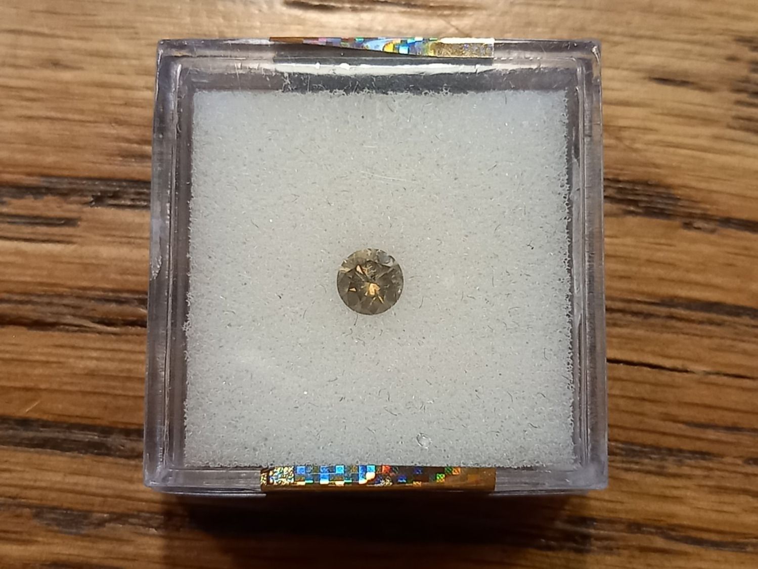 Pietre preziose: 0.35 cts. CERTIFIED Diamond Vivid Gray Brown – Usato da Aarau venduto da Reto_BA_01 2
