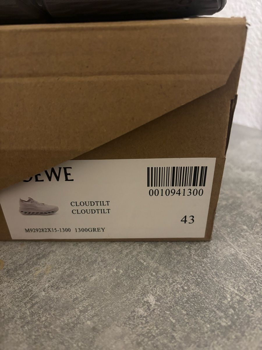 On Scarpe da uomo: On x LOEWE Cloudtilt Grau EU 43 – Nuovo e nell'imballaggio originale da Luzern venduto da luzernbiregg 4