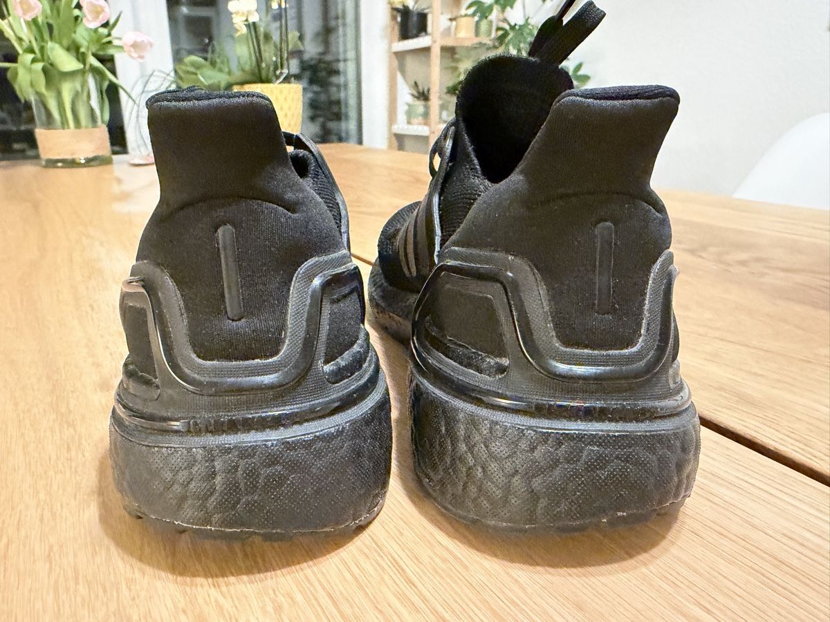 Adidas Scarpe da uomo: Adidas Ultraboost 2020 Size EU 37 – Nuovo (secondo la descrizione) da Brunnen venduto da keusch19 1