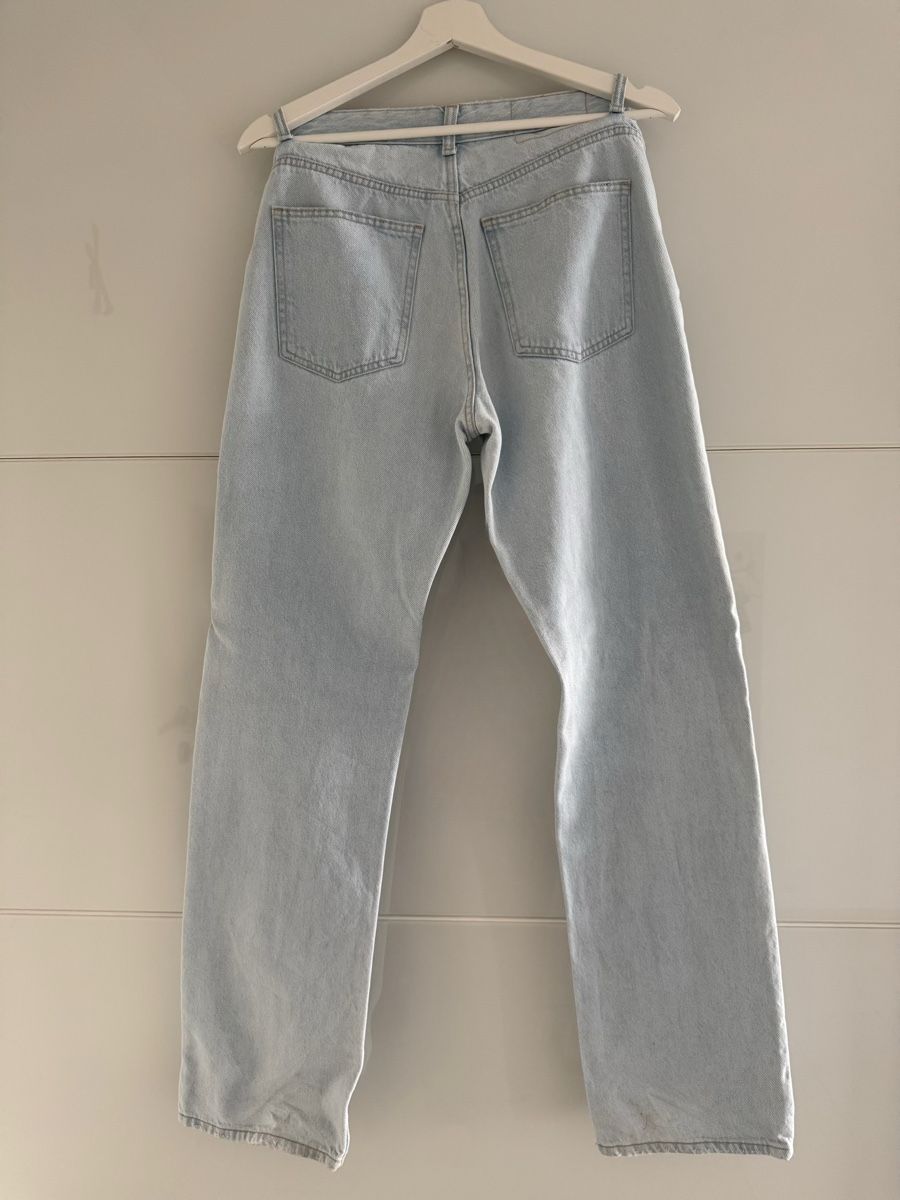 Bershka Jeans: Sehr helle Bershka Jeans – Usato da Birmenstorf AG venduto da las.e 1