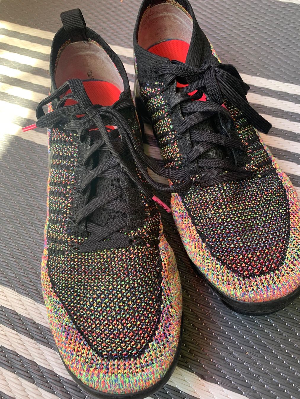 Nike Scarpe da uomo: Nike Air VaporMax 2 Black Multi-Color – Usato da Eglisau venduto da kil_p7bh 8