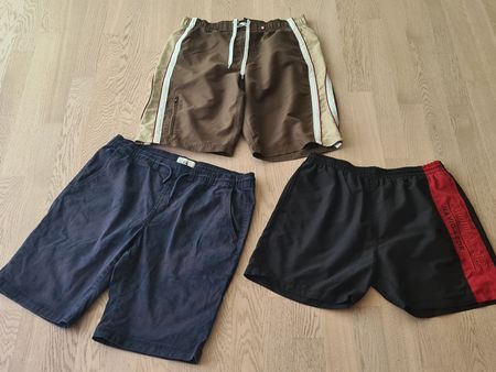 3 Herren Hosen kurz Gr. M
