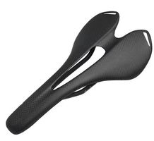 Voll-Karbon Sattel 104 gr. (matt - Karbon Look)