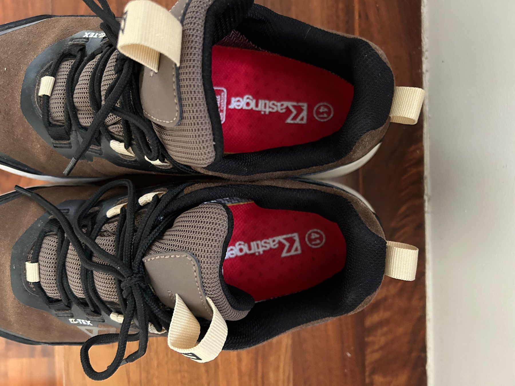 Scarpe da uomo: Outdoorschuhe Wandersche Kastinger Gr. 41 – Usato da Eglisau venduto da loumops 2