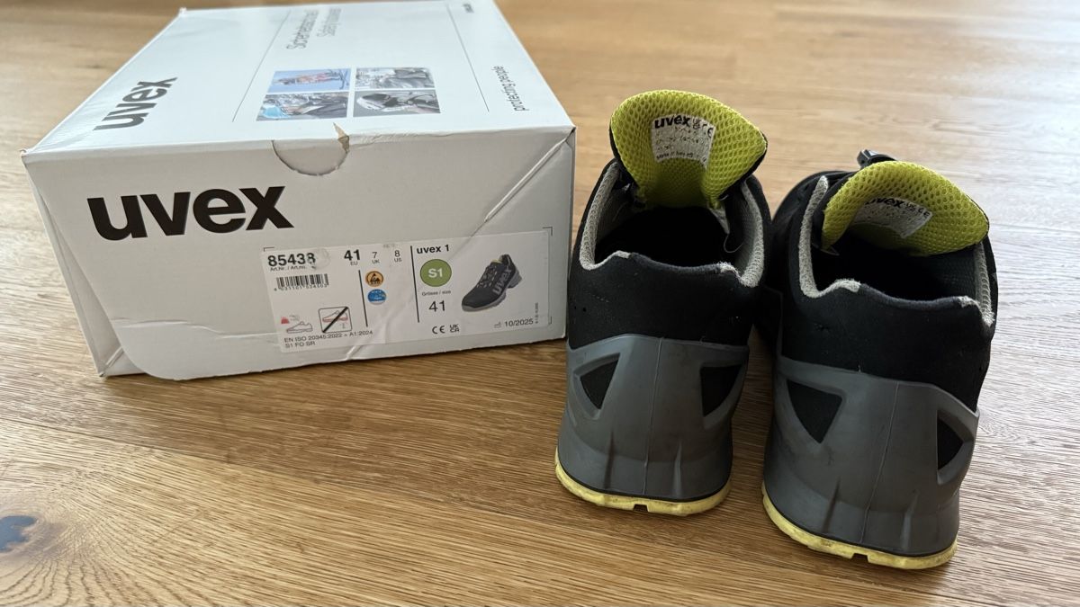 Uvex Scarpe da uomo: Uvex Sicherheitsschuhe S1 size 41 – Usato da Boswil venduto da hey.itsme 4