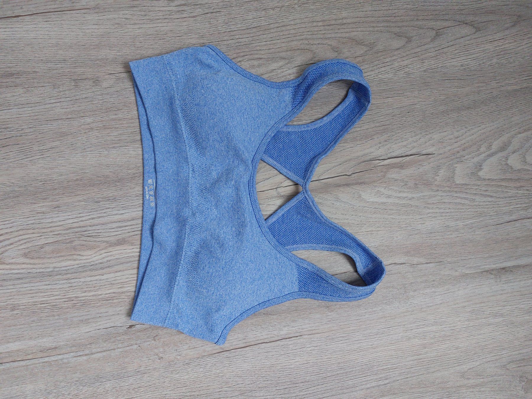 Top: Sport BH – Nuovo (secondo la descrizione) da Wangs venduto da Manda30