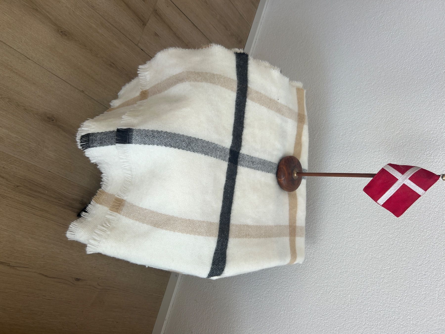 Becksöndergaard Foulard & Sciarpe: Becksöndergaard Schal XL – Usato da Epsach venduto da has_s27w 2