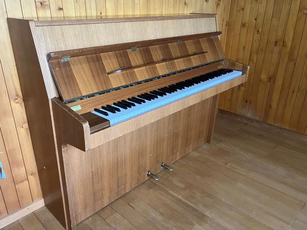 Instruments de musique: Klavier – D'occasion à Zuzwil SG par salome24 2