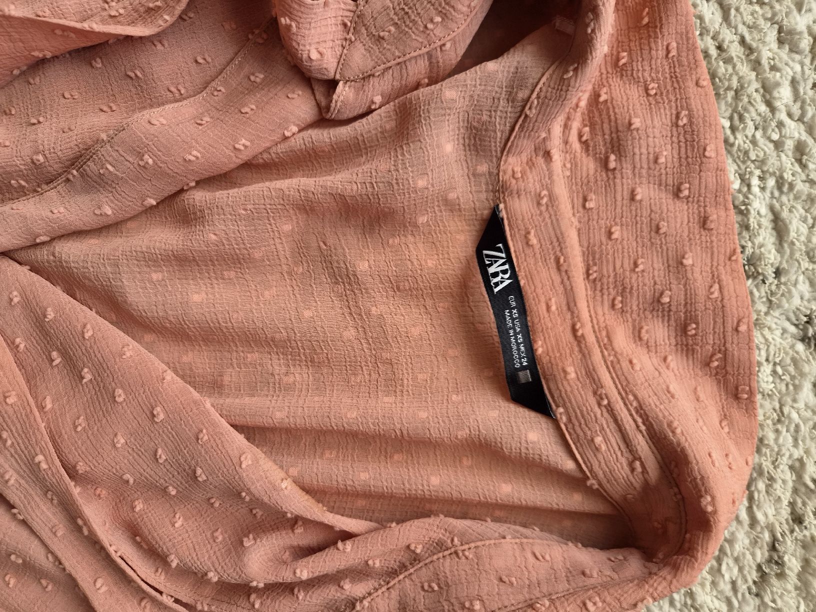 Vestiti: Zara dress xs – Nuovo (secondo la descrizione) da Zürich venduto da Natalia192k 1