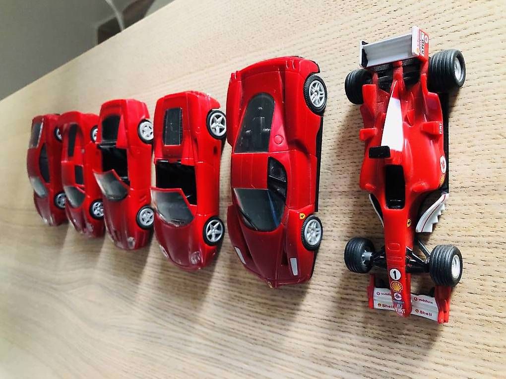 Spielzeuge: Collection Mini Ferrari Shell 2007-8 – Gebraucht aus Vernier von buc_fvp6