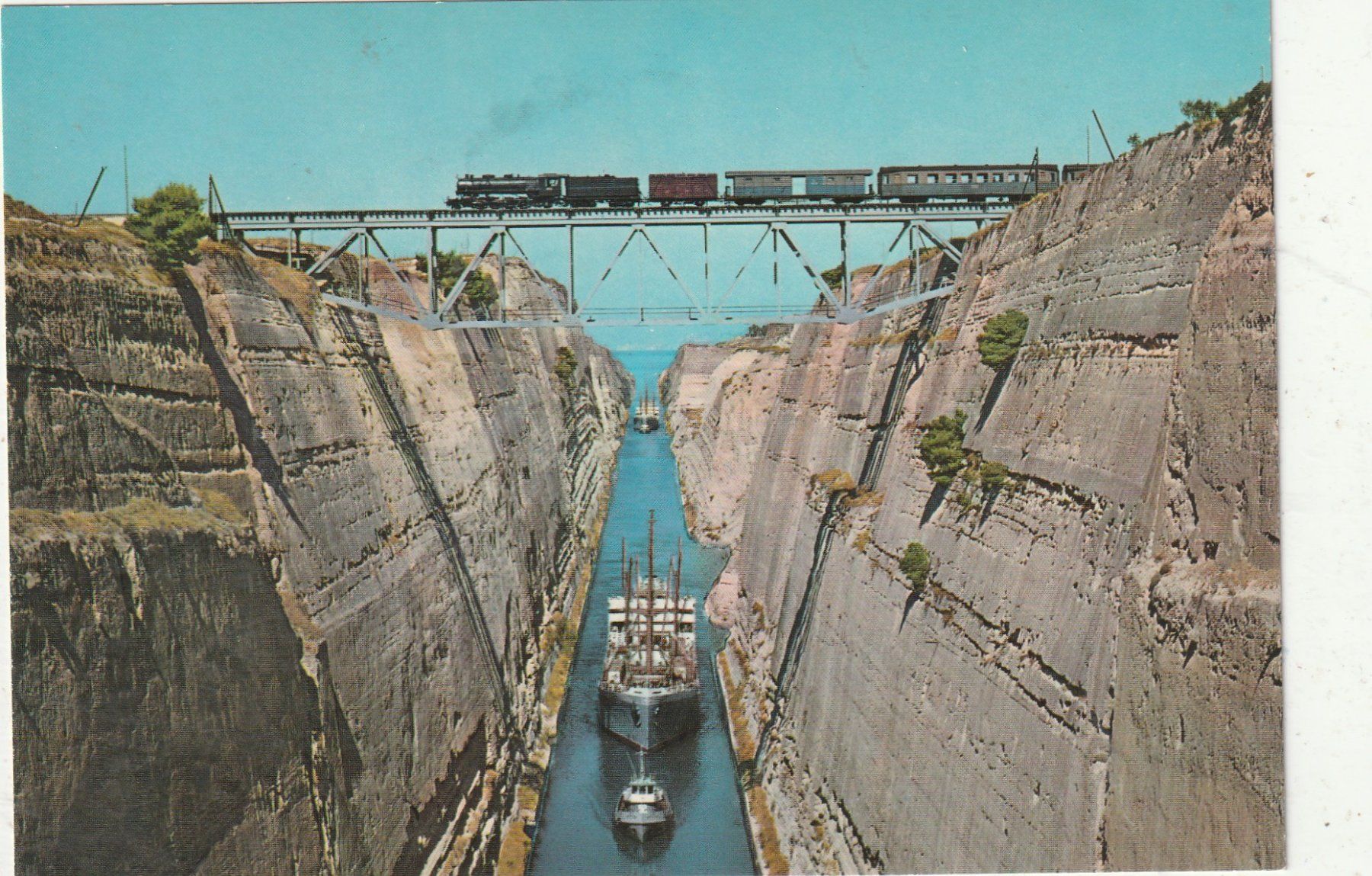 Cartoline postali:  Korint  Schiff - Bahn – Usato da Lumbrein venduto da made02