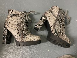 Neue ungetragene Stiefeletten 37