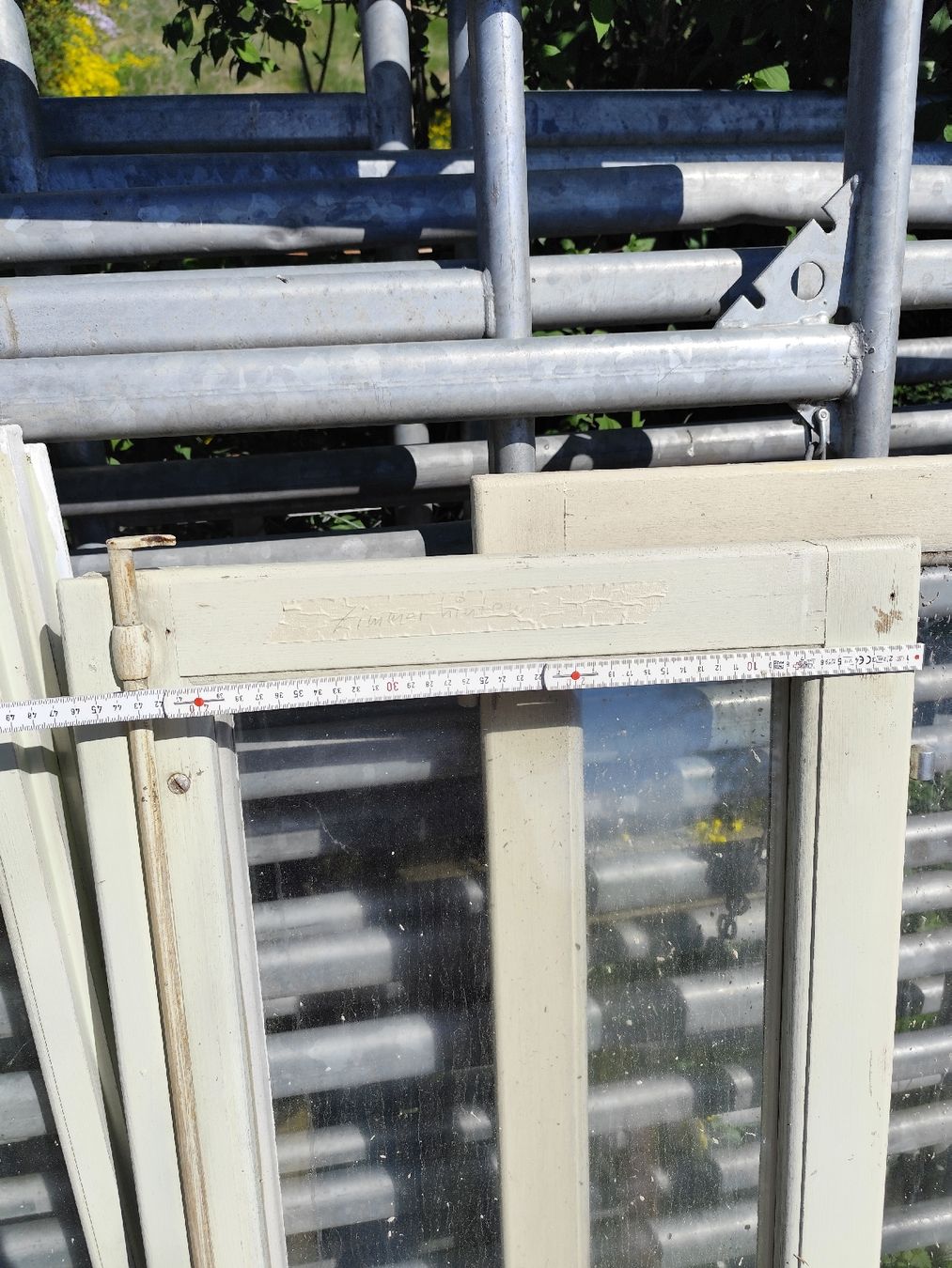 Fenêtres: alte Fenster ab 1.- – D'occasion à Kerzers par sb_12 2
