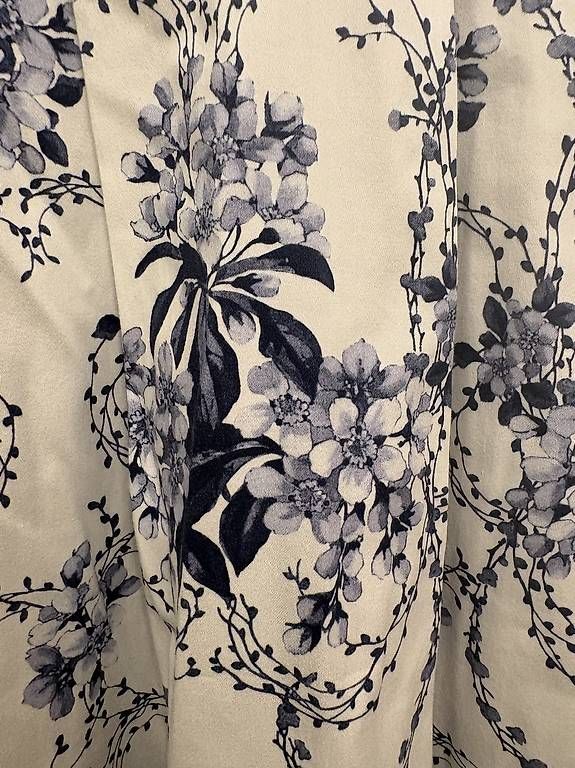 Vestiti: Kleid Folies weiss/blau – Usato da Winterthur venduto da Pluna70 2