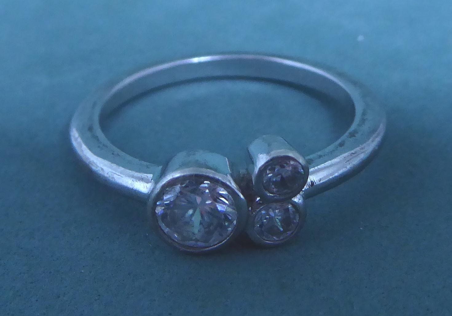 Anelli: Ring 925 Silber mit synthetischem Steinchen – Usato da Muri AG venduto da silvermouse007 1