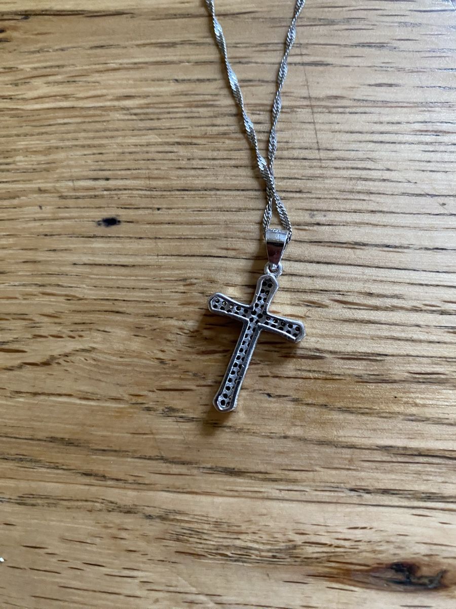 Ciondoli: Kreuz Anhänger mit Kette Silber – Usato da Flawil venduto da Naphtali 2