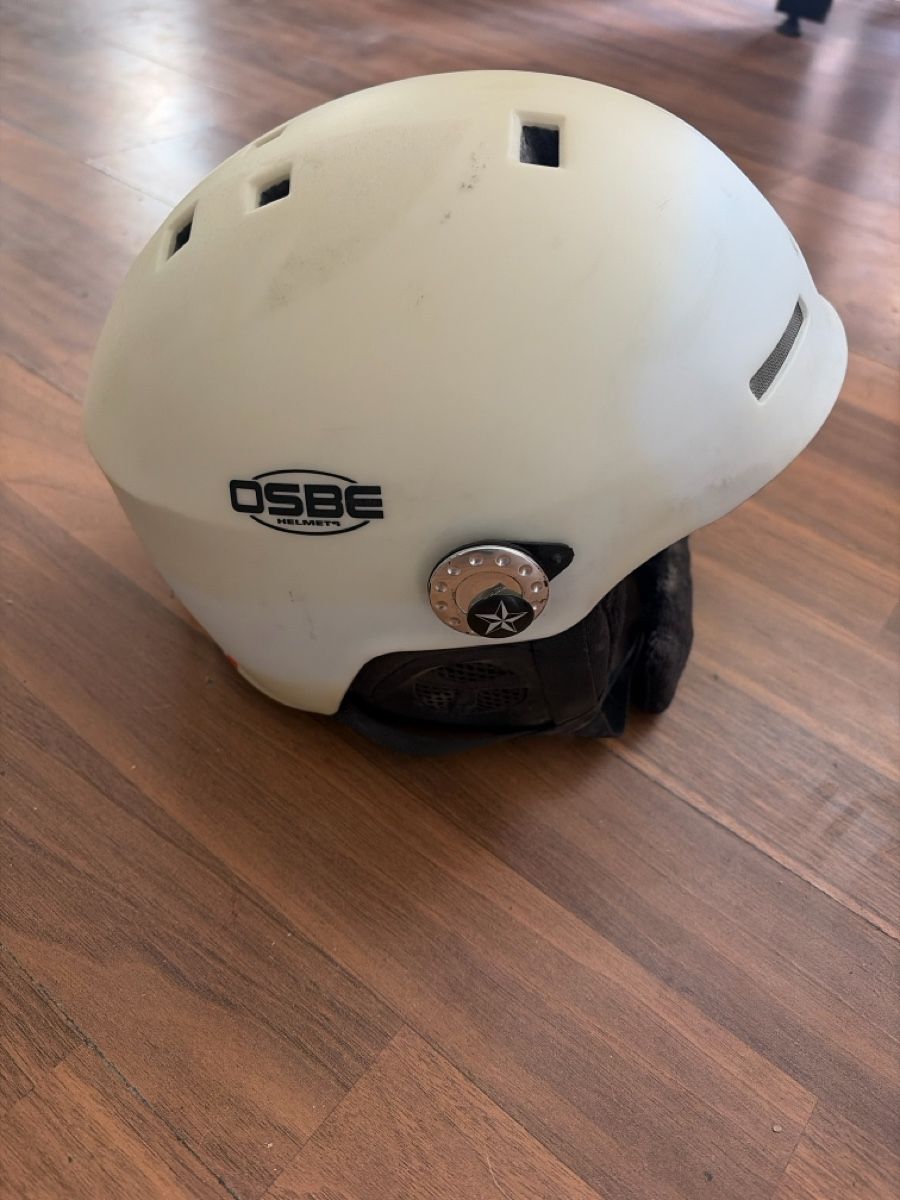 Caschi: Skihelm – Usato da Mauren venduto da peanut