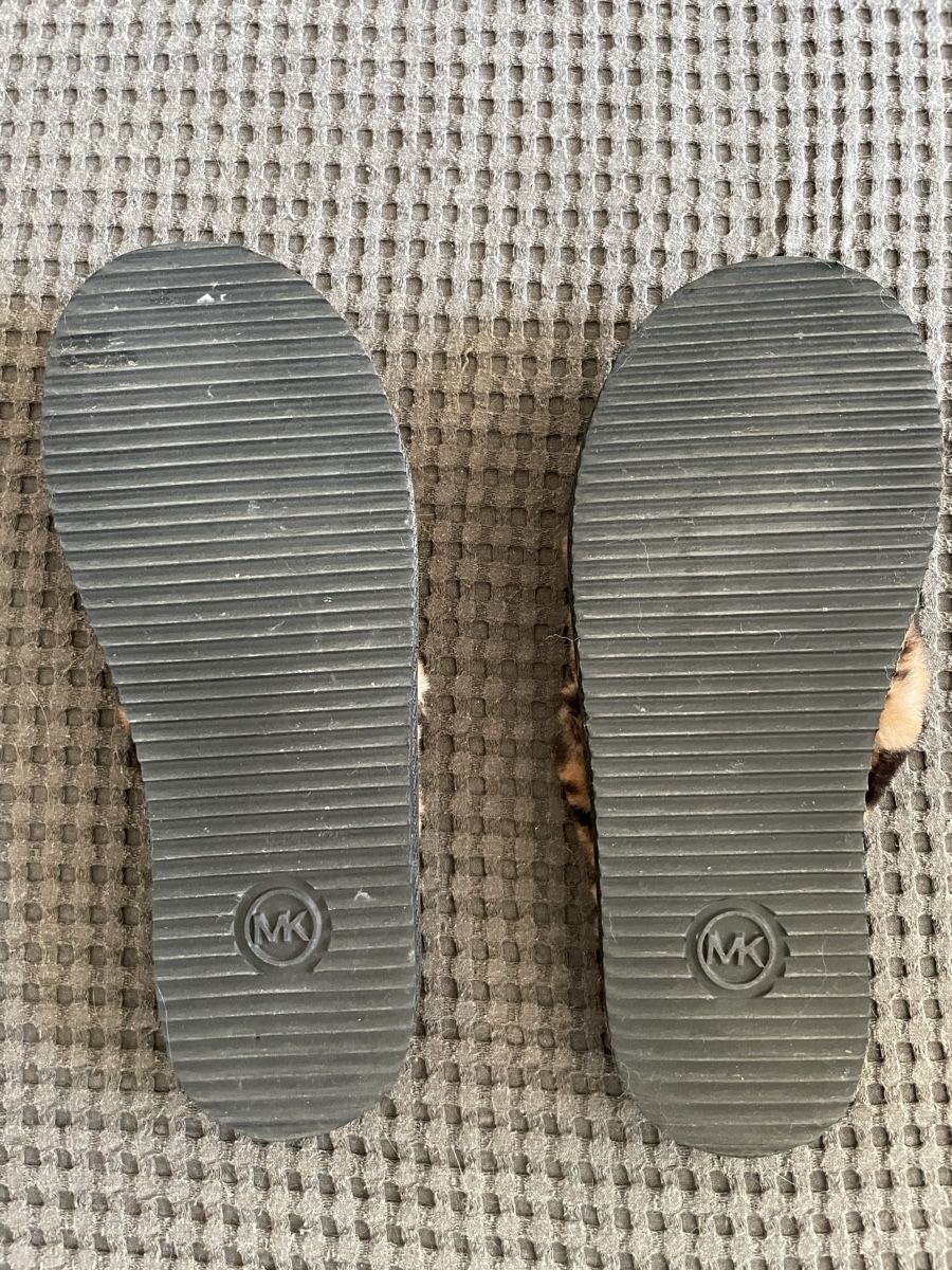 Scarpe da donna: Michael Kors Hausschuhe Gr 38 – Usato da Zürich venduto da cosmic_mariposa 1