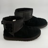 Bottines UGG Noires, Taille 40 -