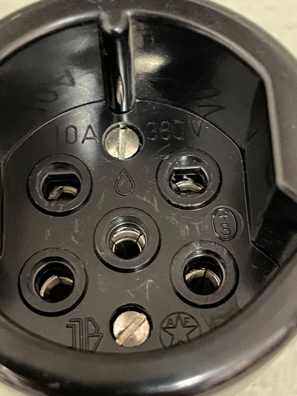 Stecker: STECKER - KUPPLUNG 5 POLIG – Gebraucht aus schaffhausen von gka_96cv 4