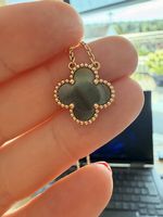 Van Cleef & Arpels Alhambra Anhänger Kette  Roségold / Onyx
