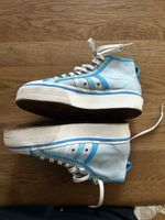 Coole Adidas Sneaker, Nizza, blau mit weisser Sohle, 38.5