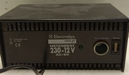 Electrolux Netzgerät 230-12V AC/DC - (em66)