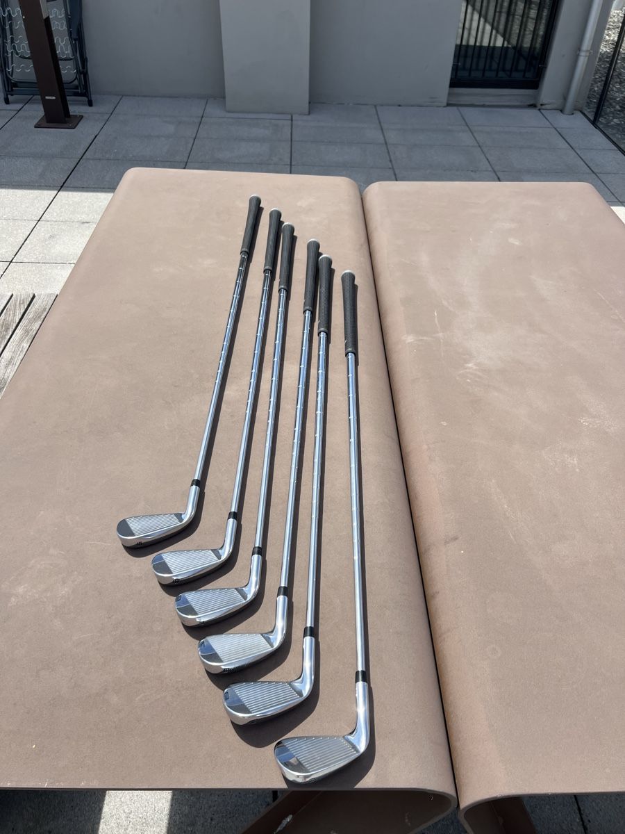 Callaway Mazze & Set: Callaway Elyte iron set 5-pw new condition – Nuovo (secondo la descrizione) da Granges-Paccot venduto da luc_r7pl 1