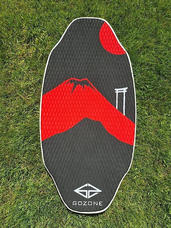 Planches de surf: Skimboard Gozone – D'occasion à Bottighofen par mar_5hbt