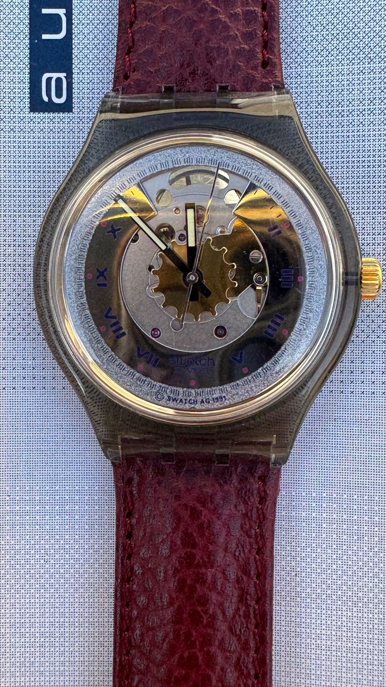 Swatch Montres: SWATCH Automatic "RUBIN" (SAM100) - NEU mit Box – Neuf avec emballage d'origine à Birsfelden par Berg41_7