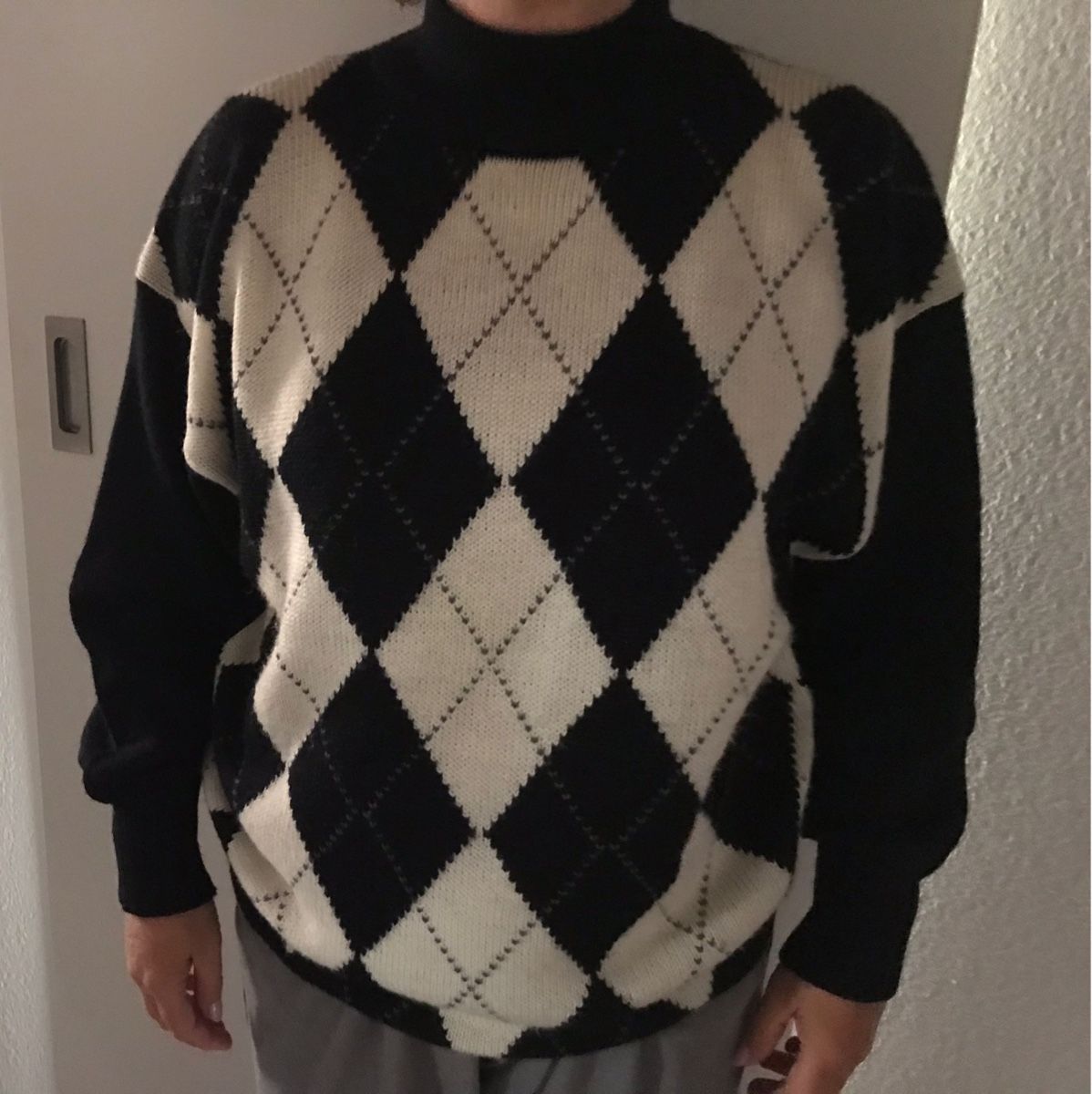 Maglioni & Felpe: Pullover – Usato da Fraubrunnen venduto da amm_7kp6 2