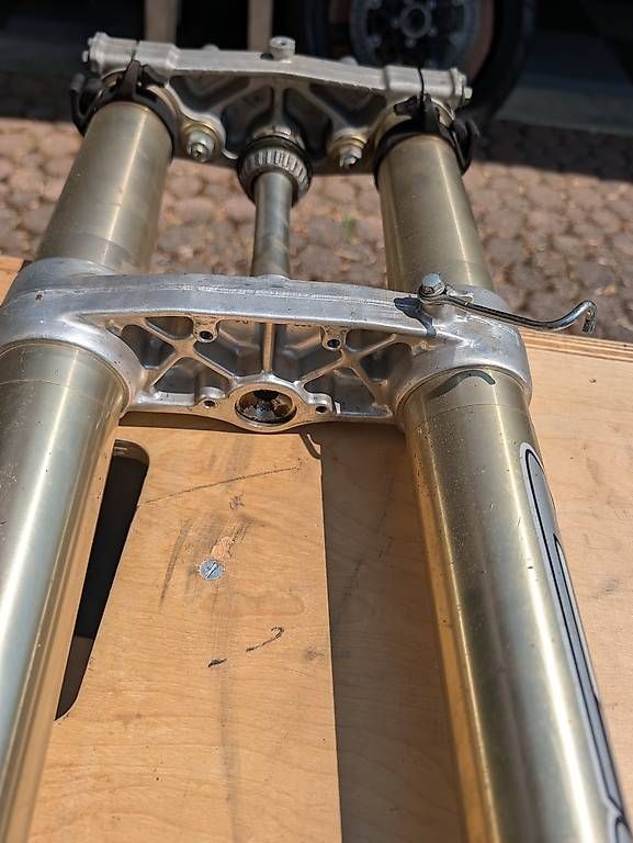 Alle Motorradersatzteile: Fourche Honda CRF 450 Supermotard – Gebraucht aus Vesenaz von bertrandleblanc 4