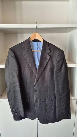 Lot de 6 vestons pour homme, taille M. Prix à discuter.