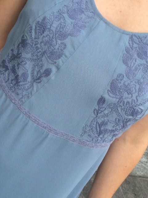 Liu Jo Vestiti: Freizeitkleid von LIU JO – Nuovo e nell'imballaggio originale da Bern venduto da MyPlaceFashion 2