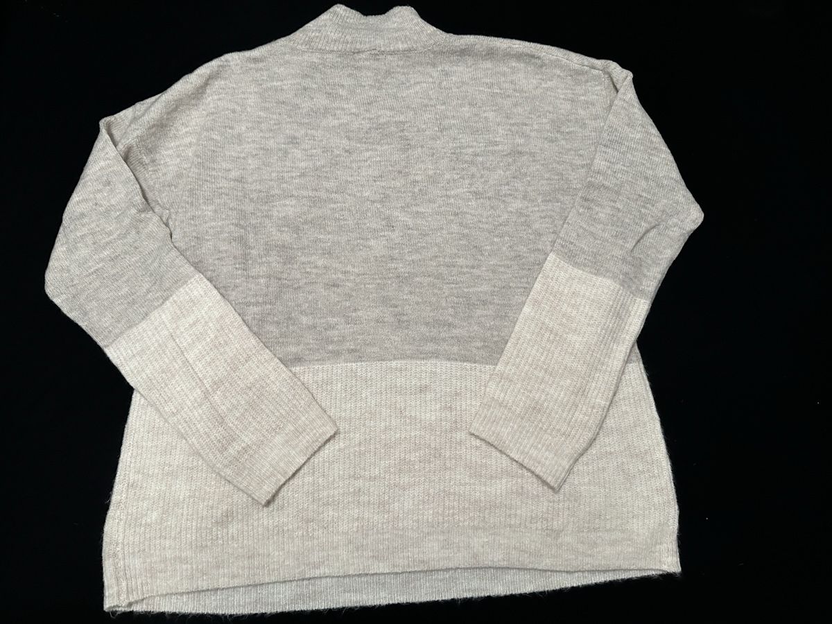 Pullover & Sweatshirts: Kuscheliger Damenpullover Gr. M beige-grau gestreift – Gebraucht aus Siebnen von luana_cataleya 5