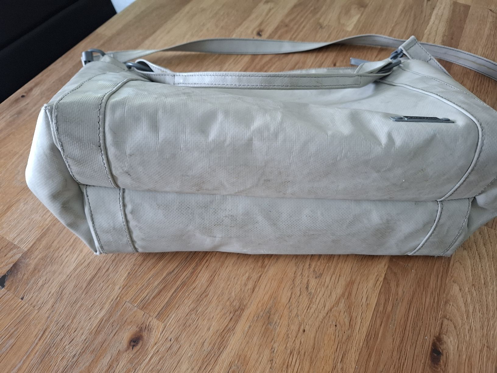 Freitag Borse da donna: Freitag Tasche – Usato da Schüpfen venduto da twy_v79h 1
