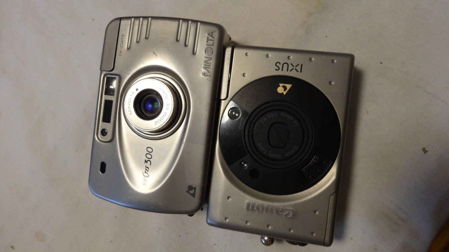 Canon Kamera: 3 STK  ANTIK FILM KAMERAS – Gebraucht aus zürich von ahmad01 8