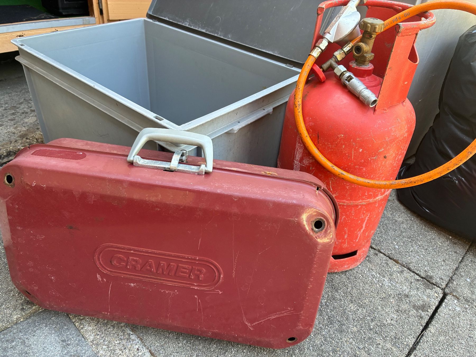 Grills: Gasgrill der Marke Cramer – Gebraucht aus Goldau von Choochoo