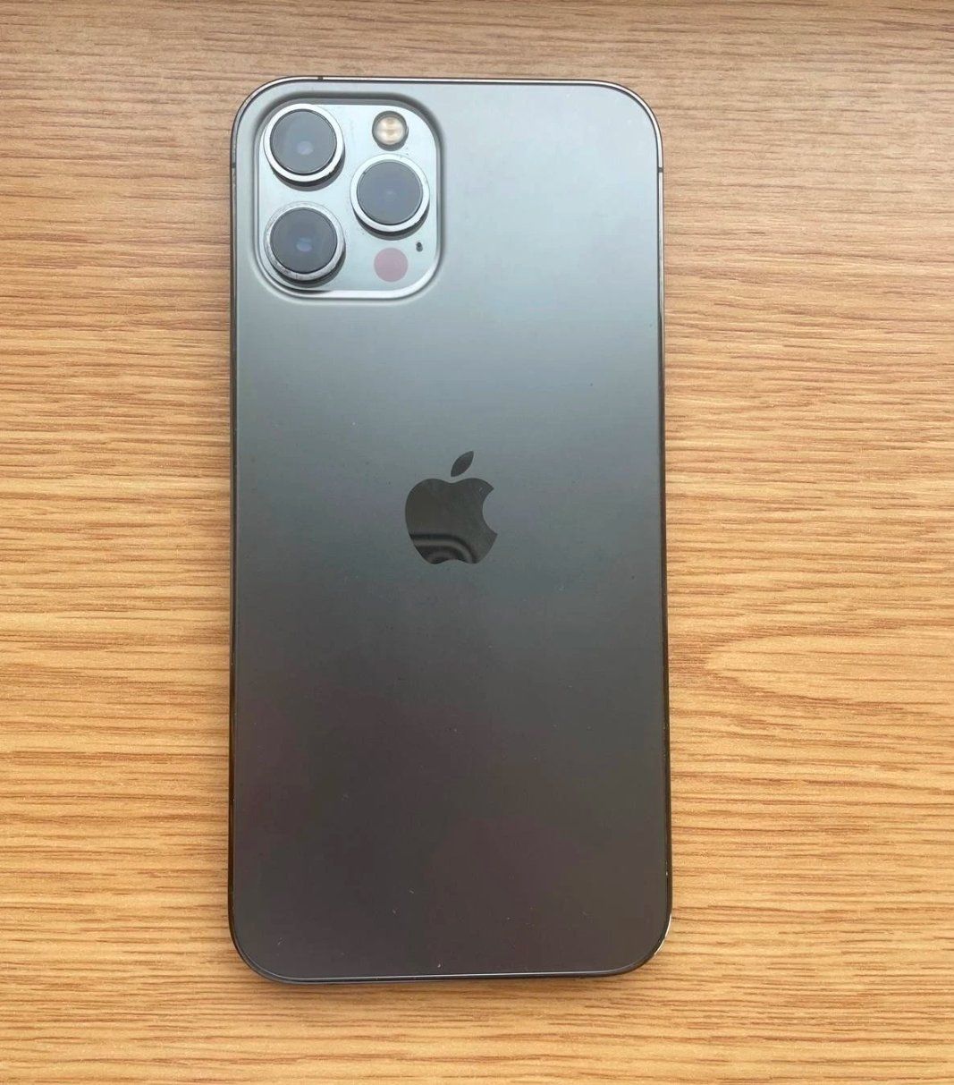 Apple Telefoni cellulari / Smartphones: iPhone 12 Pro Max (128GB) Akku 99% – Usato da Luzern venduto da Waince786