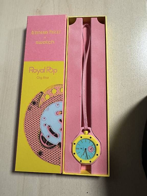 Swatch Orologi: Swatch Royale Pop Otg Roz with strap – Nuovo e nell'imballaggio originale da Fräschels venduto da arn_9gjp 3