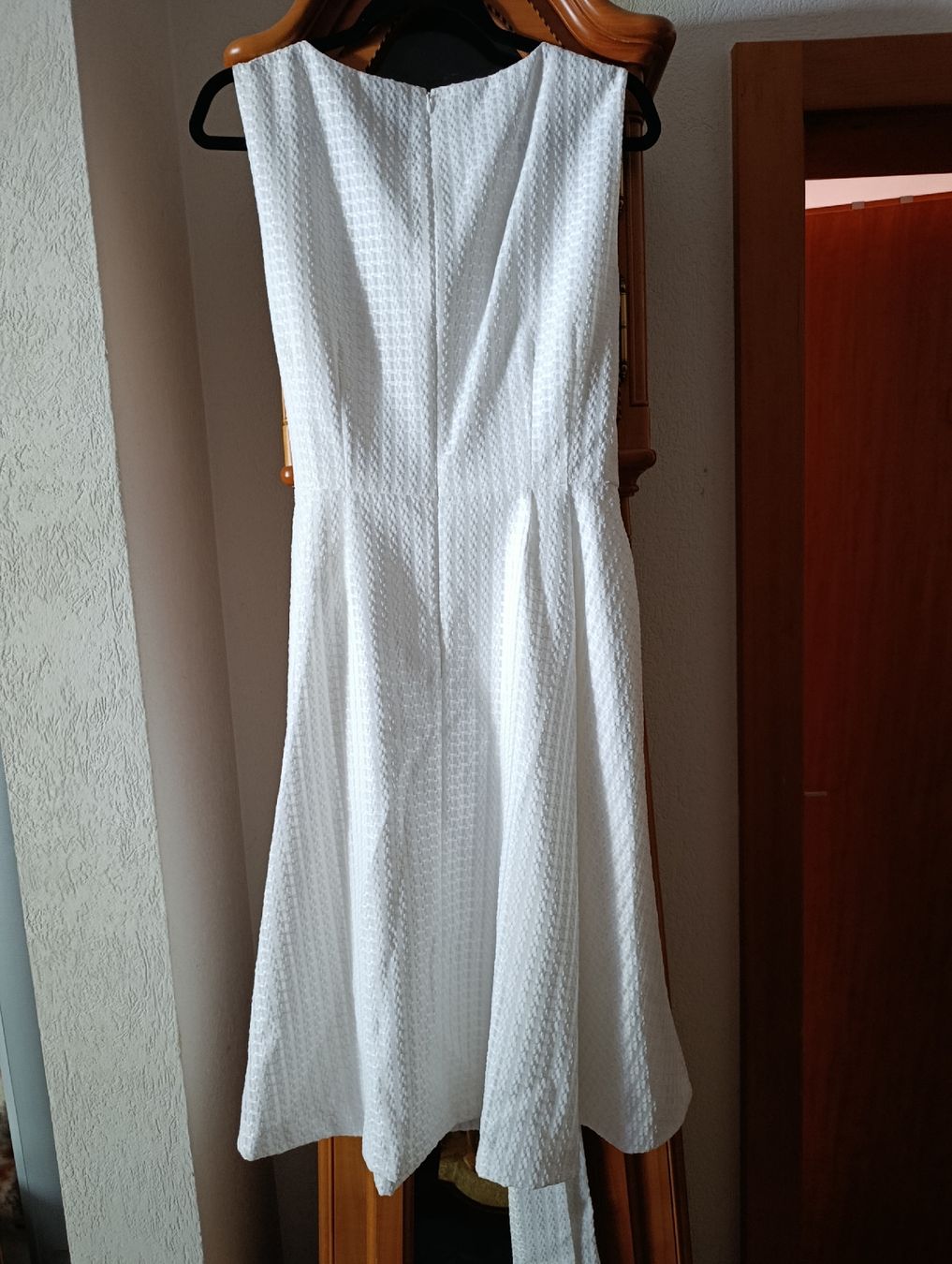 Madeleine Kleider: robe blanche neuve taille 42 Madeleine  – Neu (gemäss Beschreibung) aus Monthey von 04Elisa 3